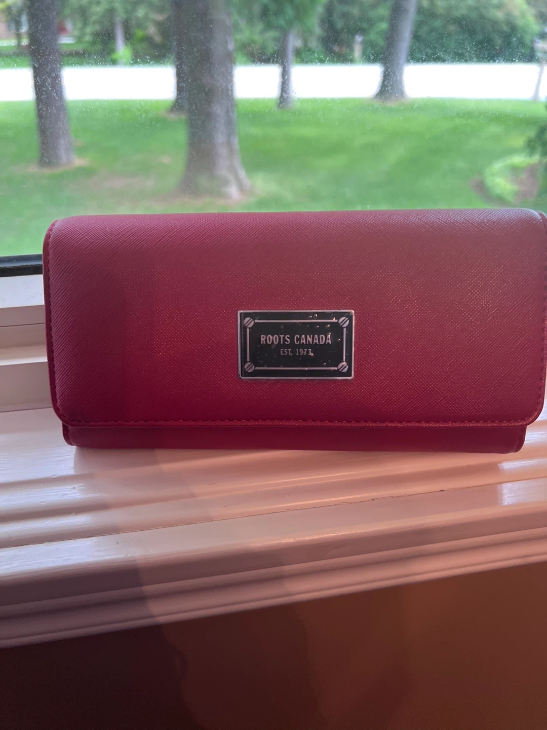 Roots Red Wallet