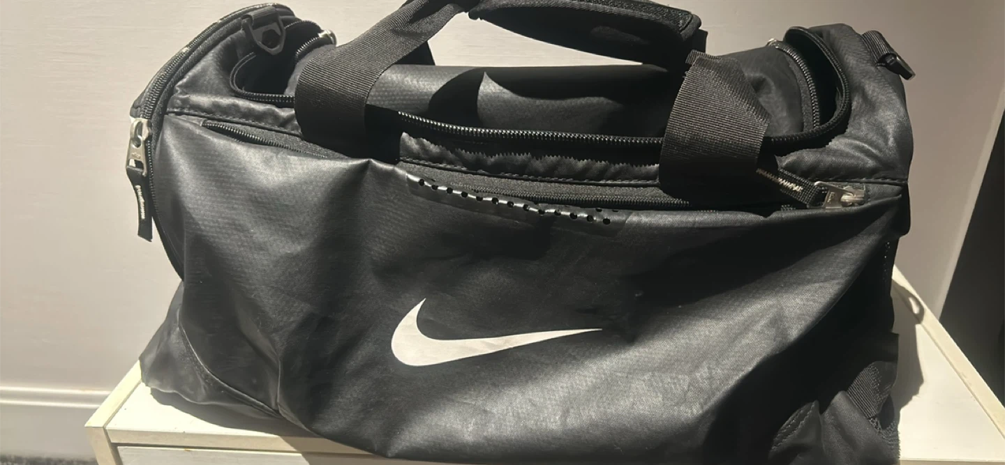 30L Nike black duffel bag