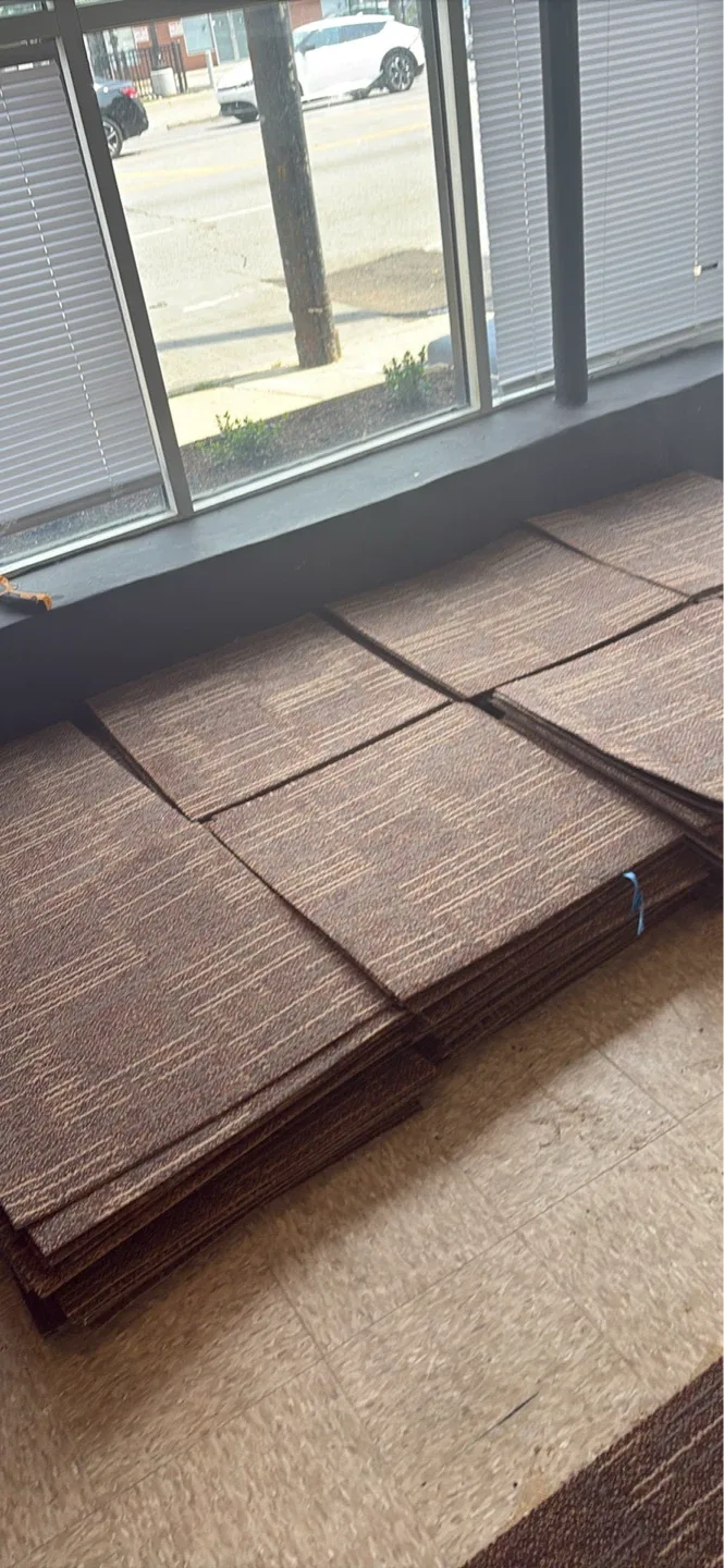 Carpet Tiles - Commercial Grade - photo 3