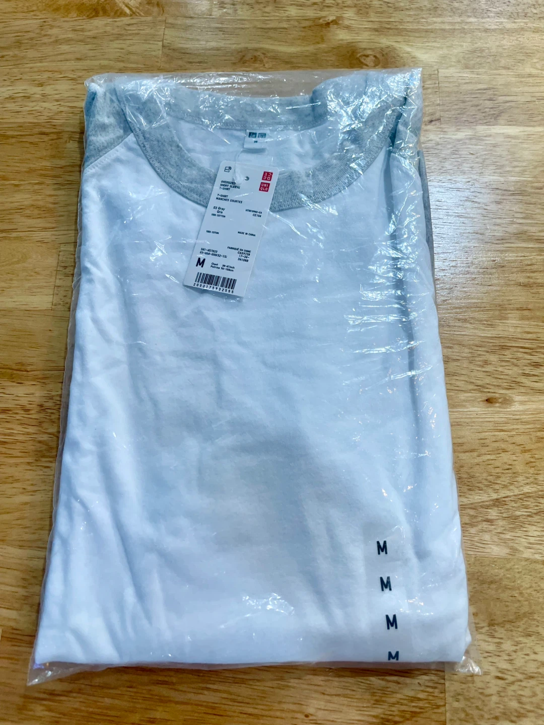 Uniqlo Short Sleeve new cash only  - Grey/White Size M - photo 5