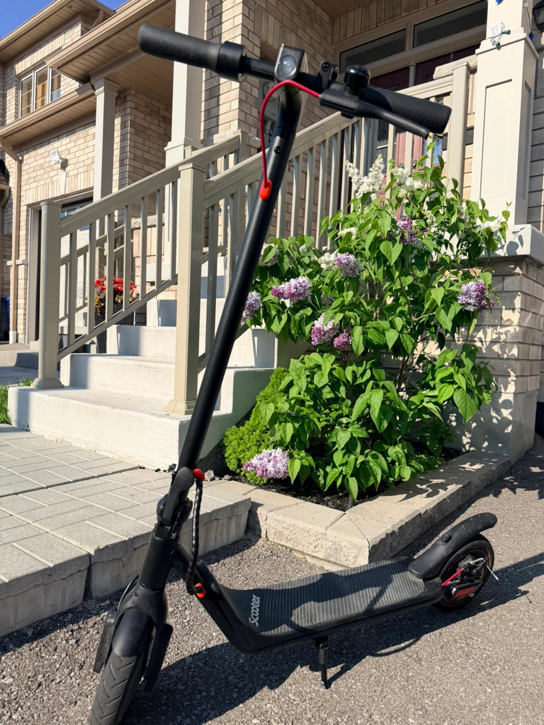 iScooter Electric Scooter - photo 2