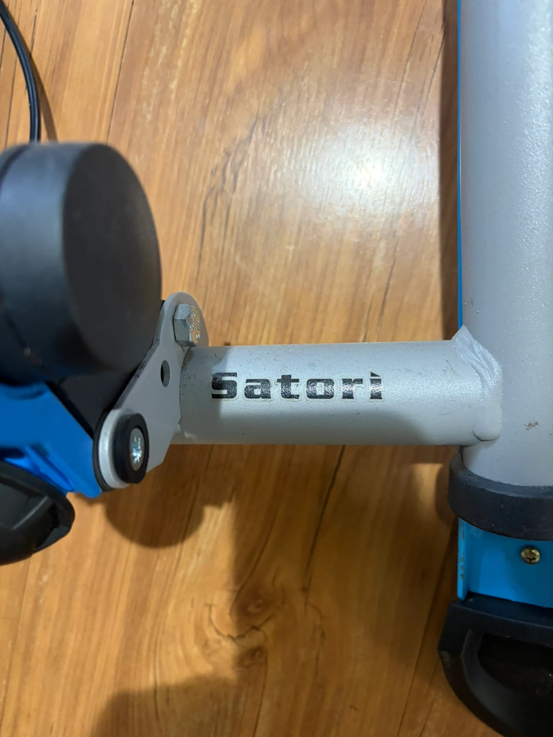 Tacx Satori Smart Bike Trainer - photo 4