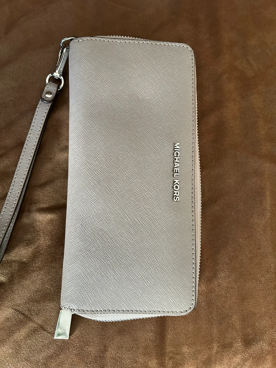 Michael Kors Wristlet Wallet