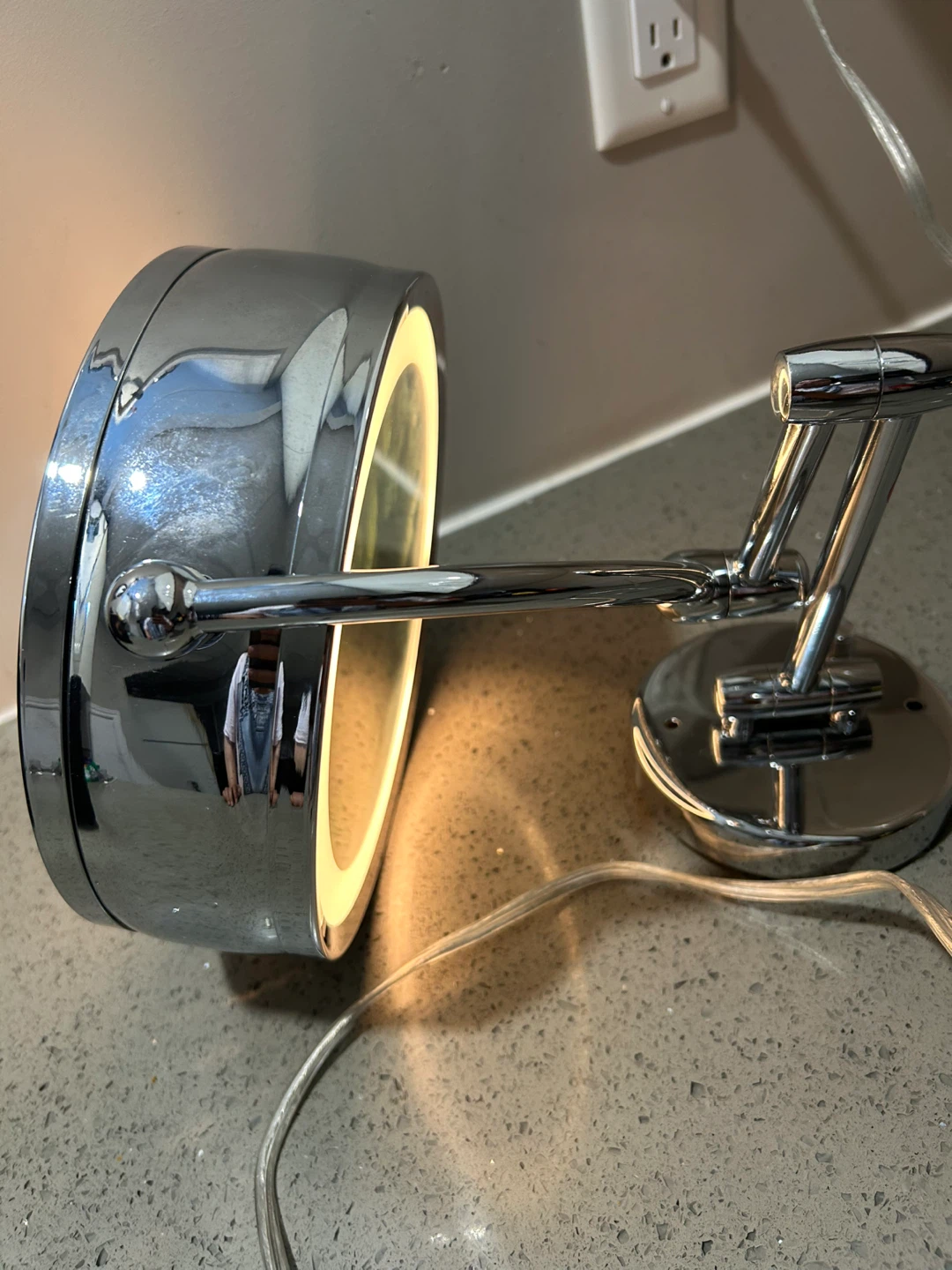 Illuminated Vanity Mirror - photo 4