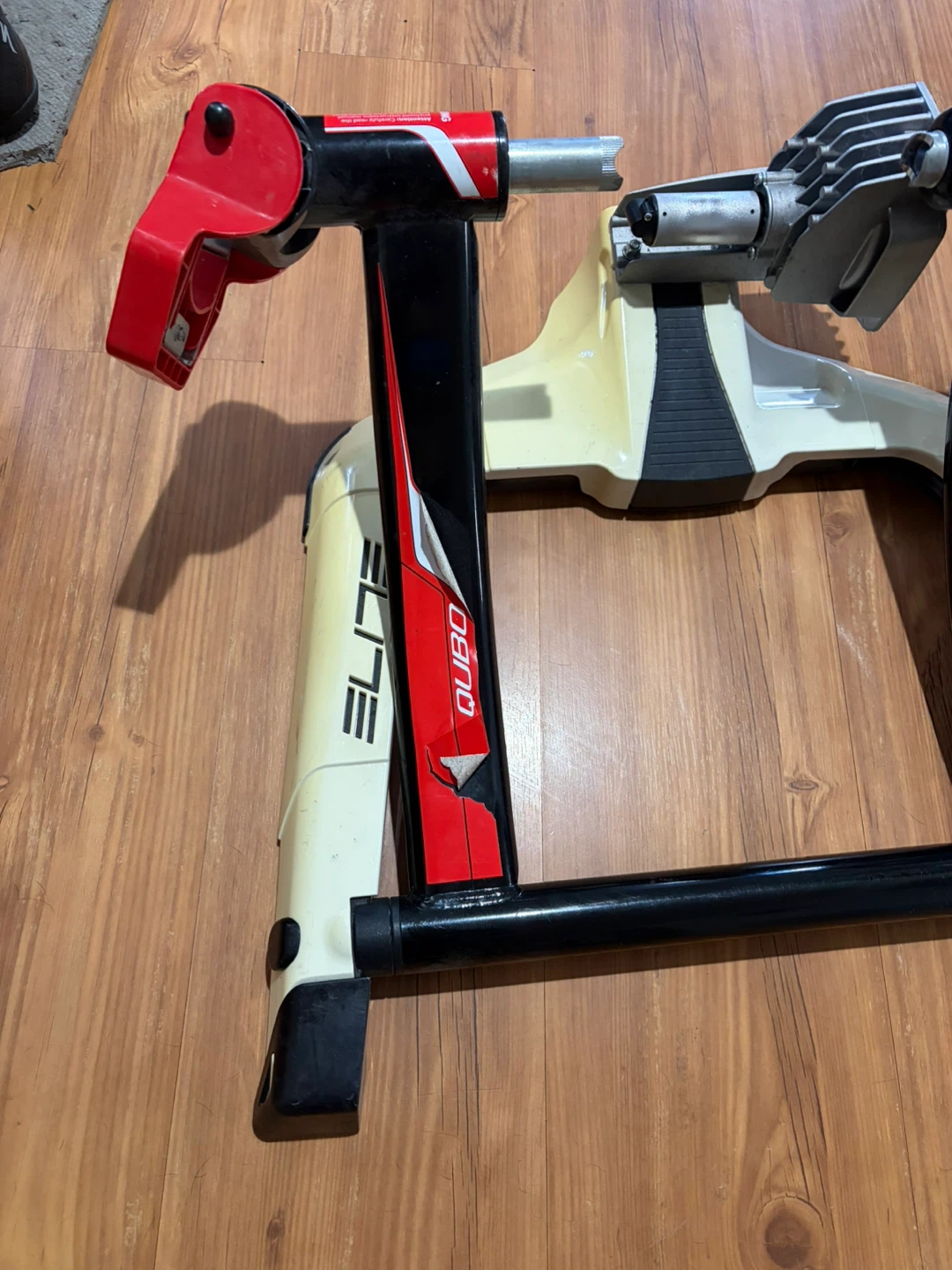 Elite Fluid Bike Trainer