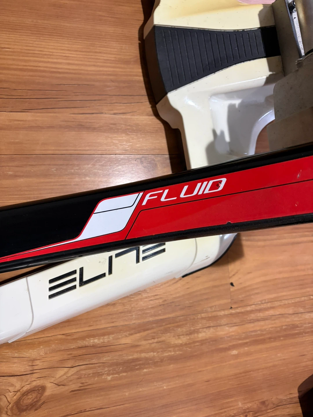 Elite Fluid Bike Trainer - photo 5
