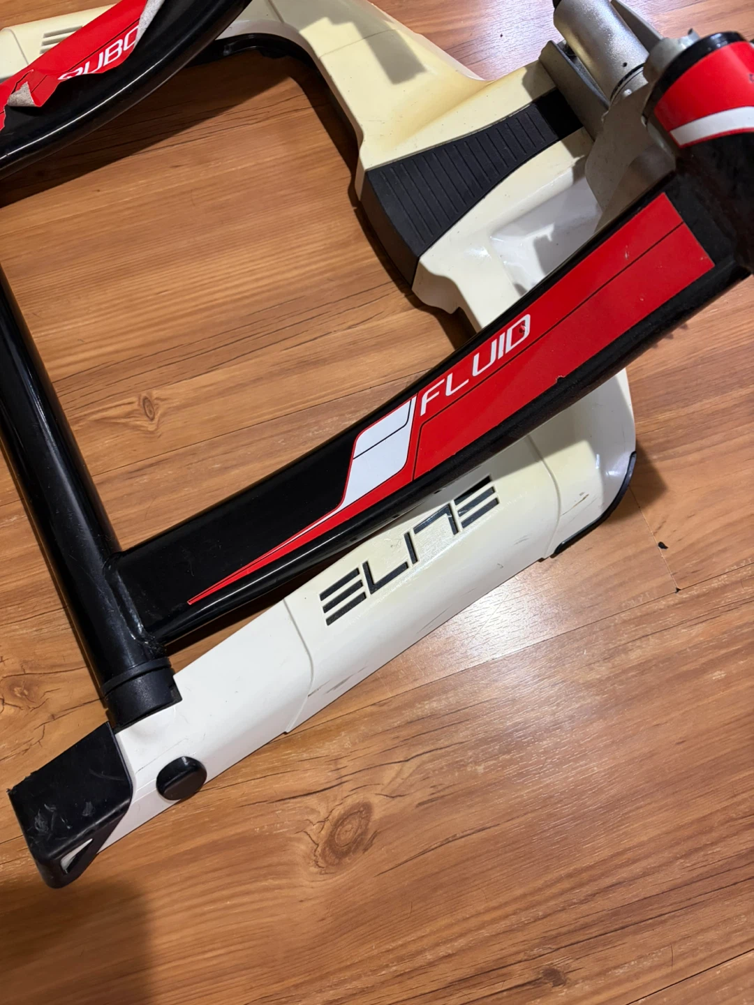 Elite Fluid Bike Trainer - photo 4