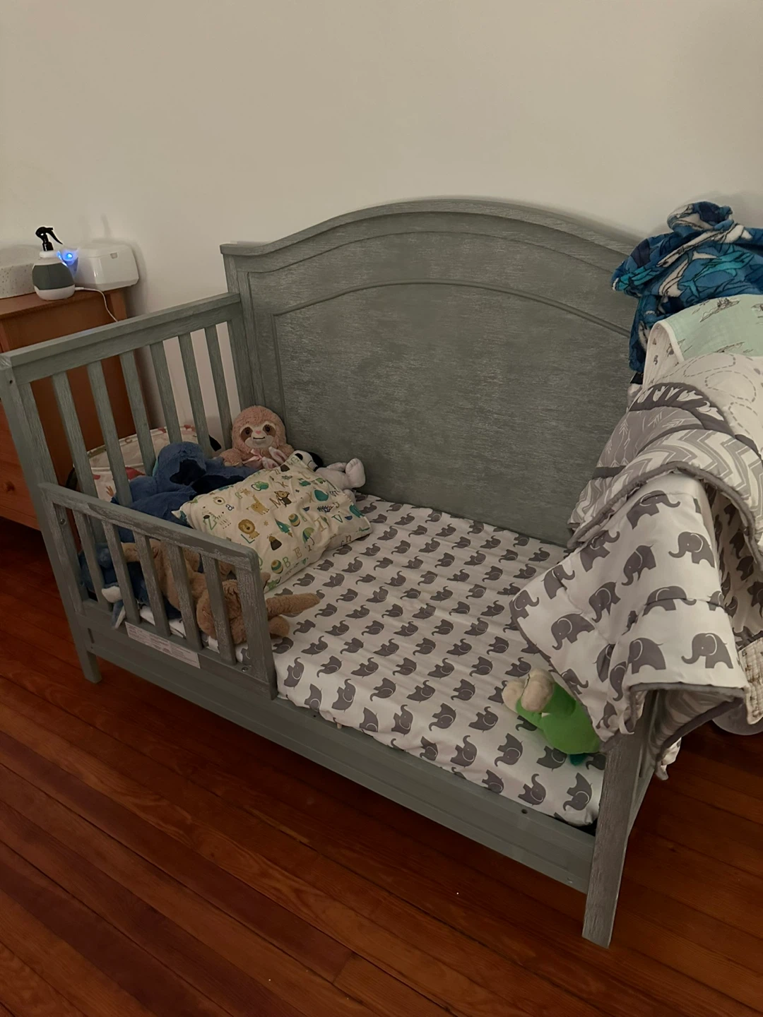 DaVinci Grey Convertible Crib - photo 3
