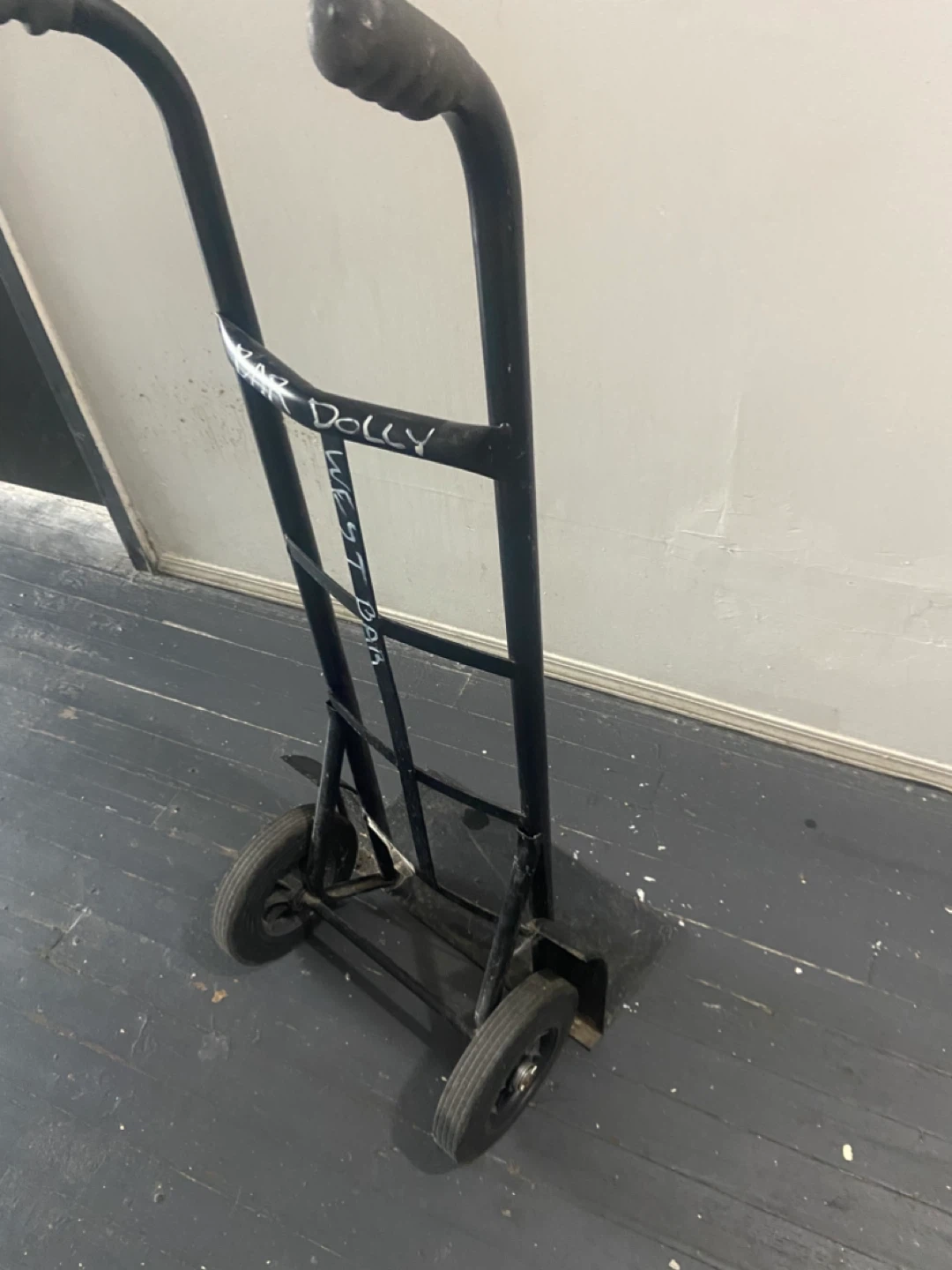 Husky Hand Truck Dolly 750 lbs  heavy duty  dollie - photo 3