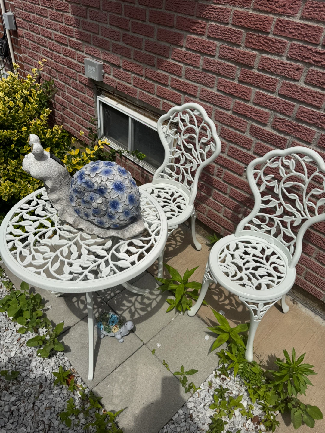 White Metal Garden Bistro Set with Snail Accent