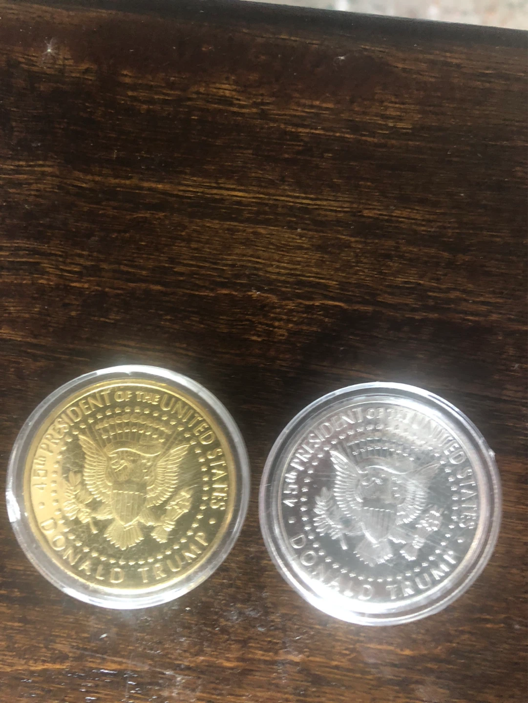 Donald Trump 45th President Commemorative Coins - photo 2