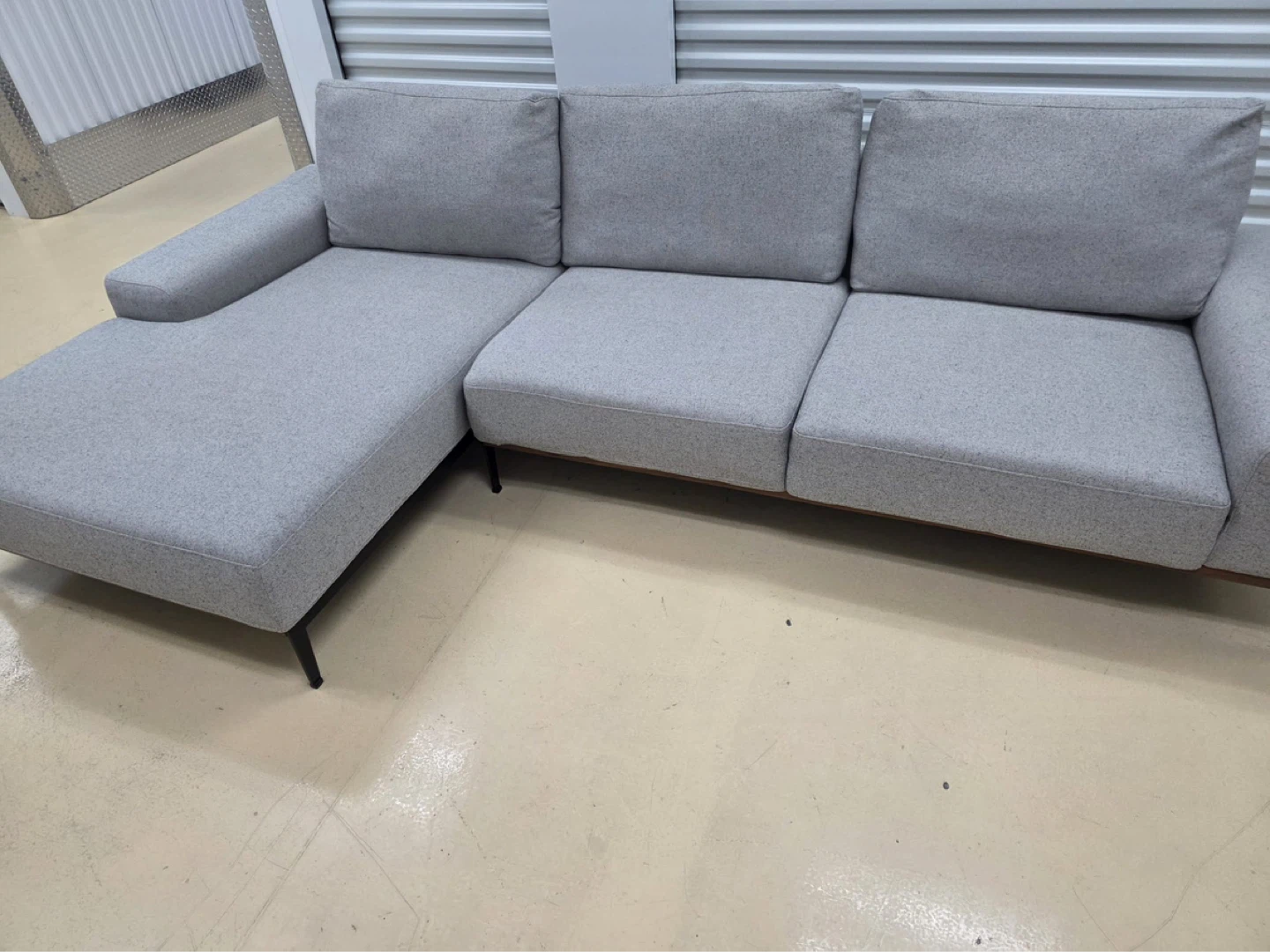 Stractube Grey Sectional Sofa - photo 2