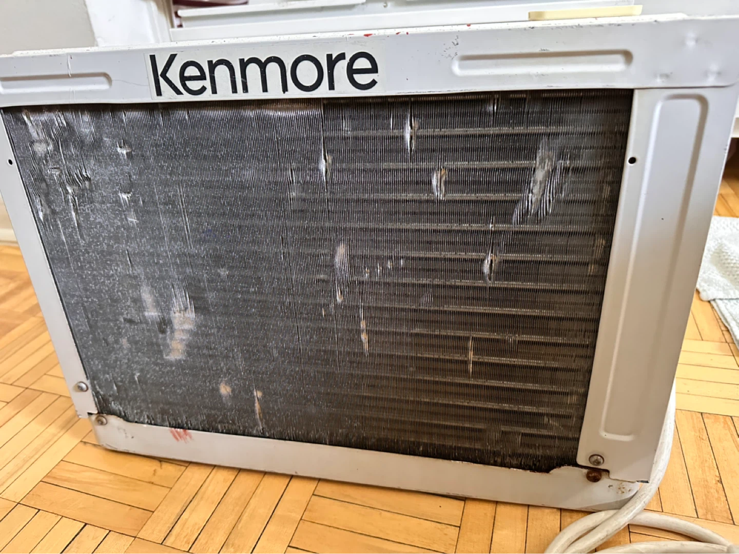 Kenmore 8000 BTU Room Air Conditioner - photo 2