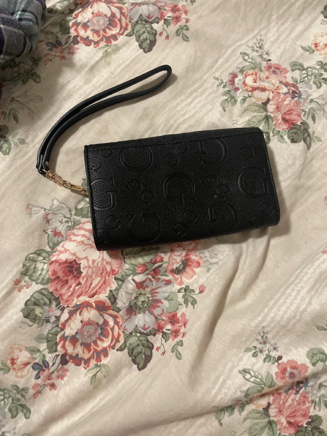 Black Guess Wallet with Wrist Strap - photo 2