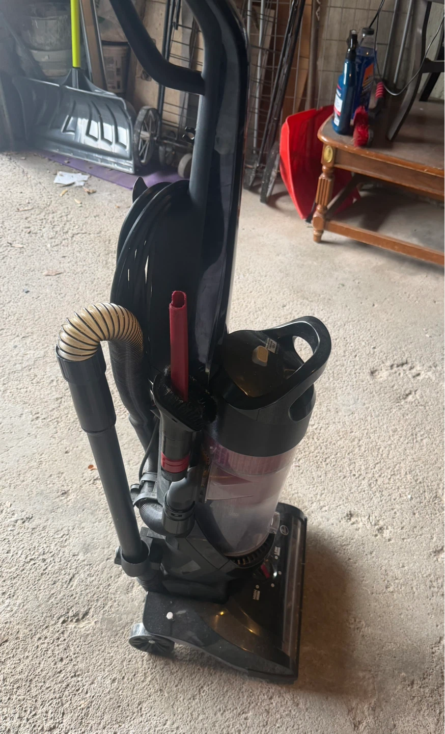 Hoover WindTunnel High Capacity Vacuum Cleaner - photo 2