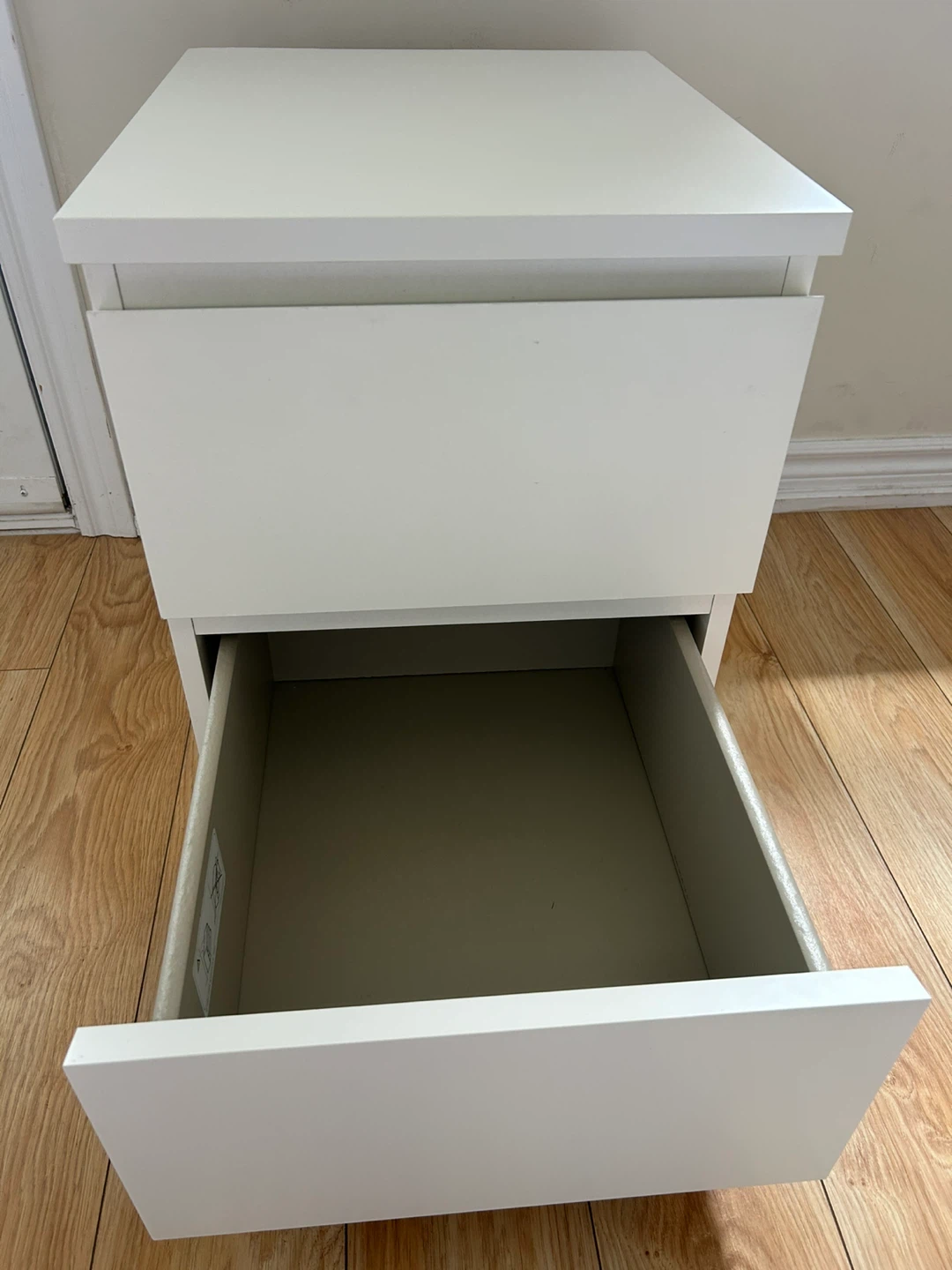 Night stand -White 2-Drawer - photo 3