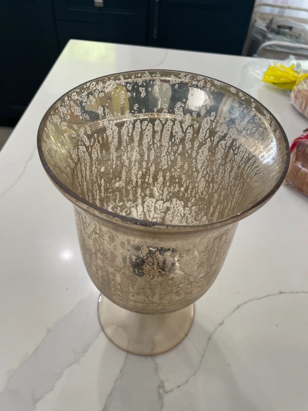 Decorative gold and glass vase - photo 2