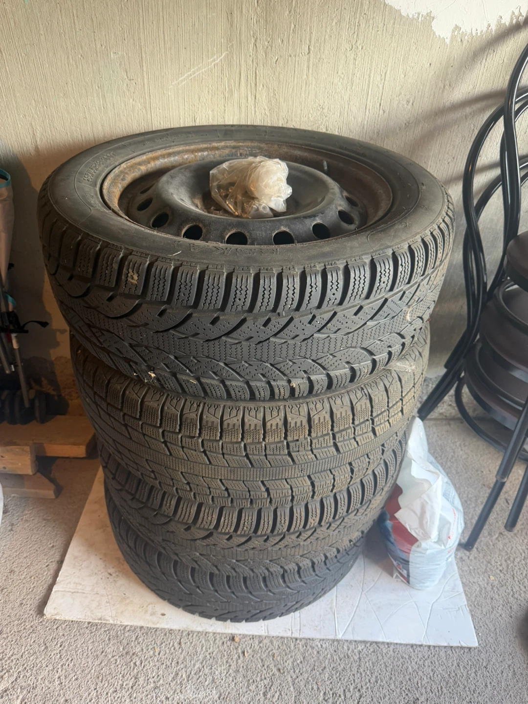Set of 4 Winter Tires on Rims