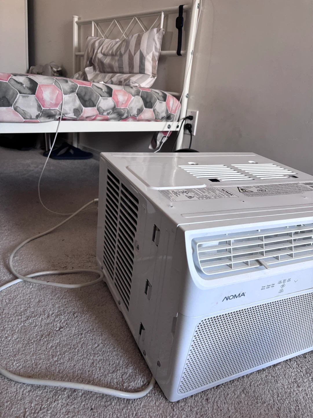 NOMA Window Type Air Conditioner - photo 5