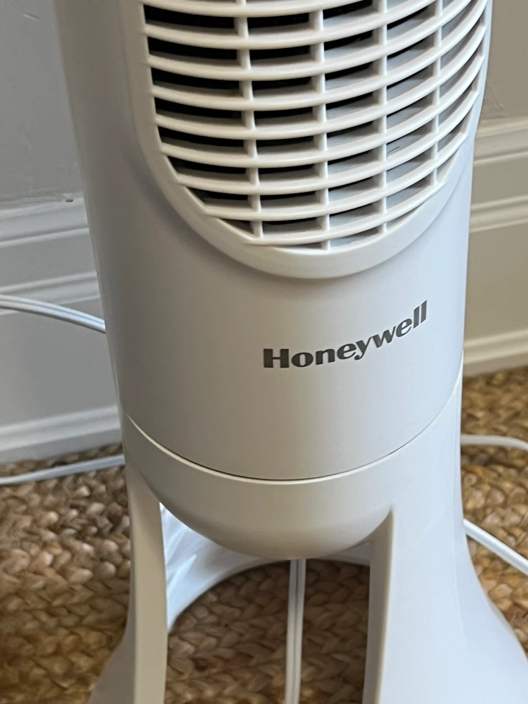 Honeywell QuietSet Tower Fan - photo 3