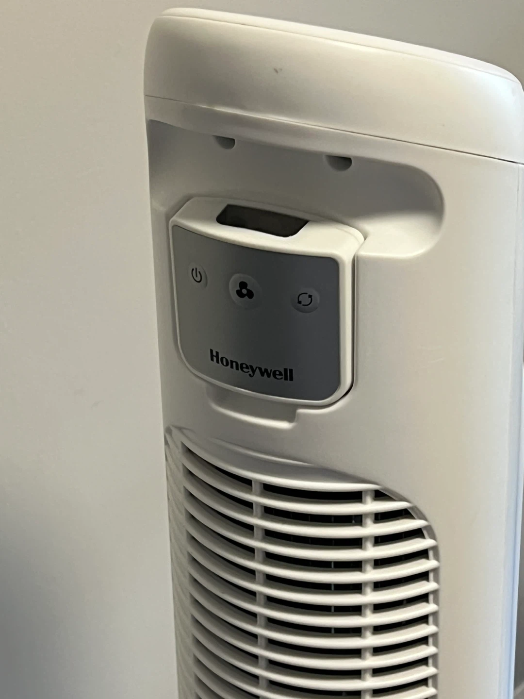 Honeywell QuietSet Tower Fan - photo 4