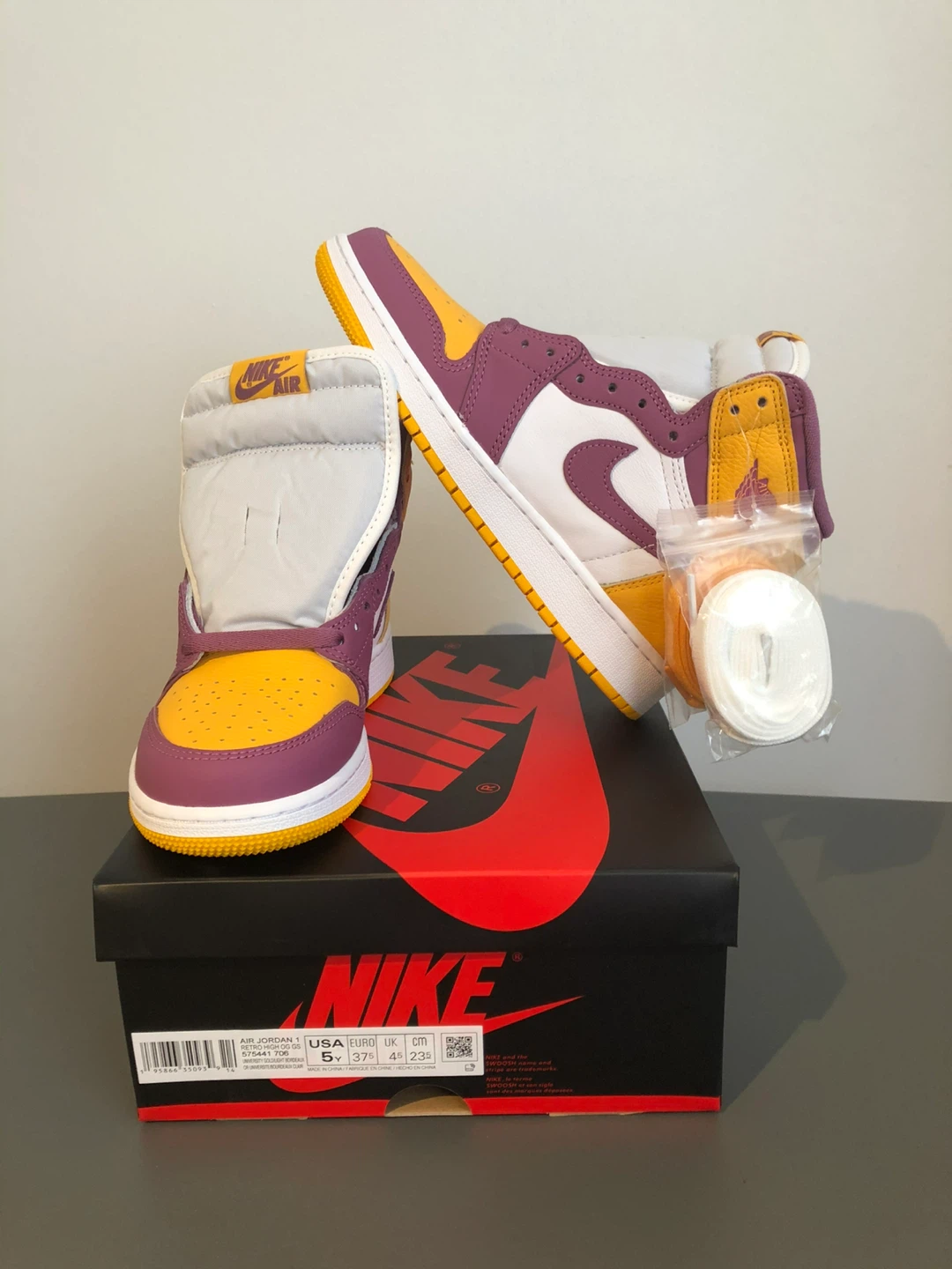 Jordan 1 GS - photo 2