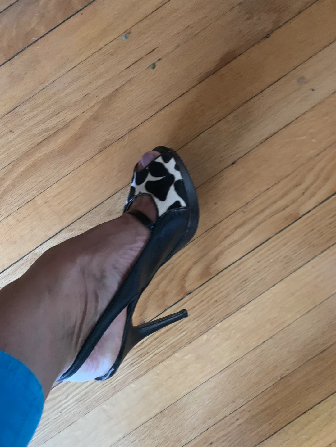 Vianni Collection Black & Cow Print Peep-Toe Heels - photo 2