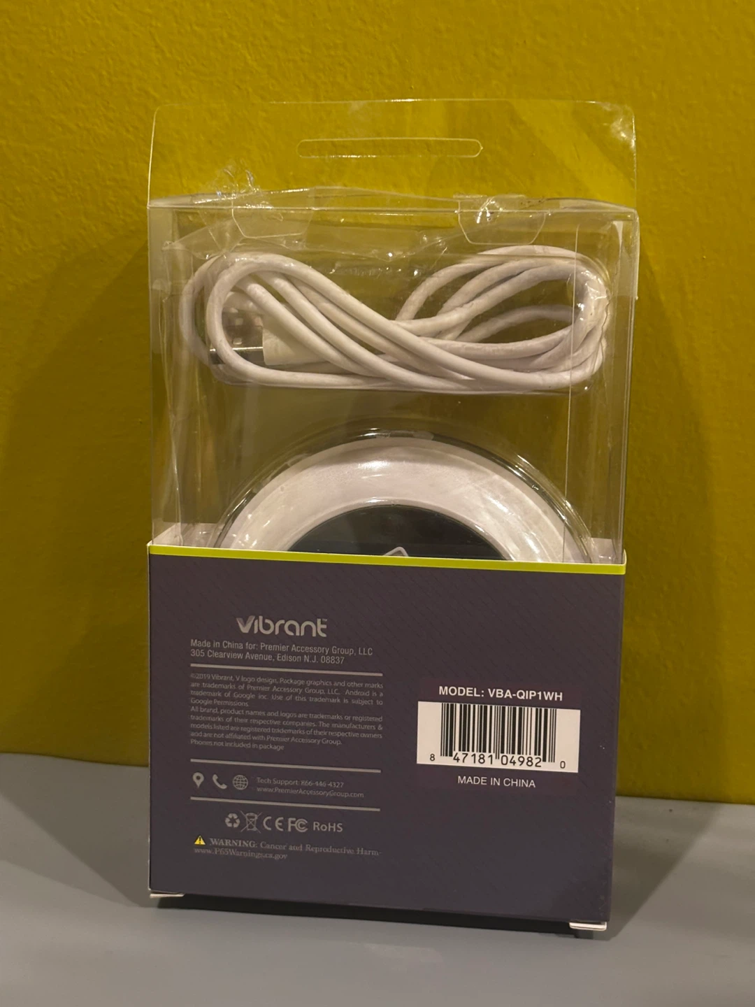 Vibrant Wireless Charging Pad - photo 2