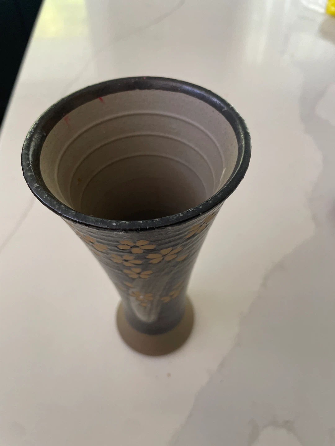 Clay hand painted vase - photo 2