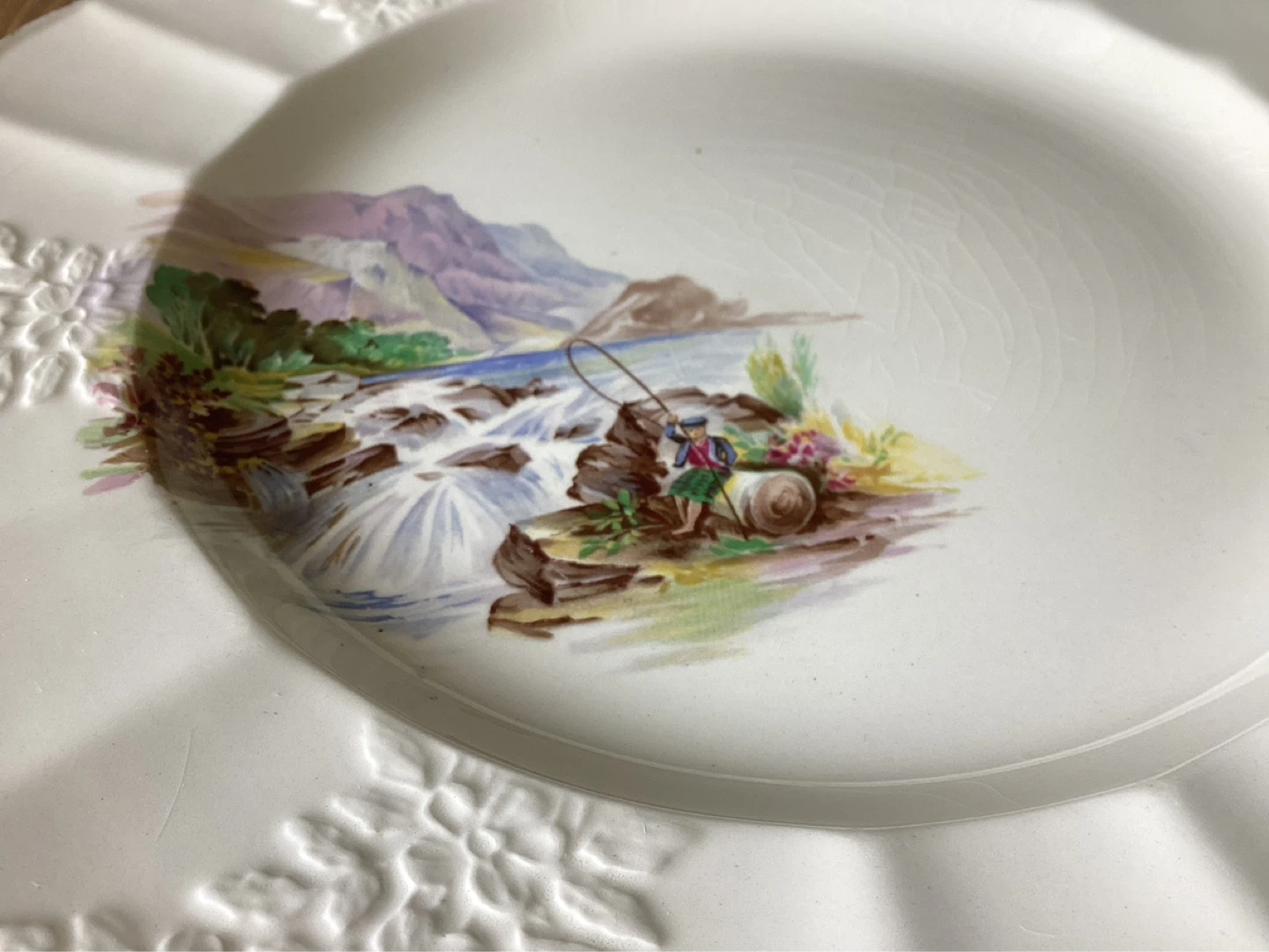 Embroidered placemat & decorative plate - photo 2