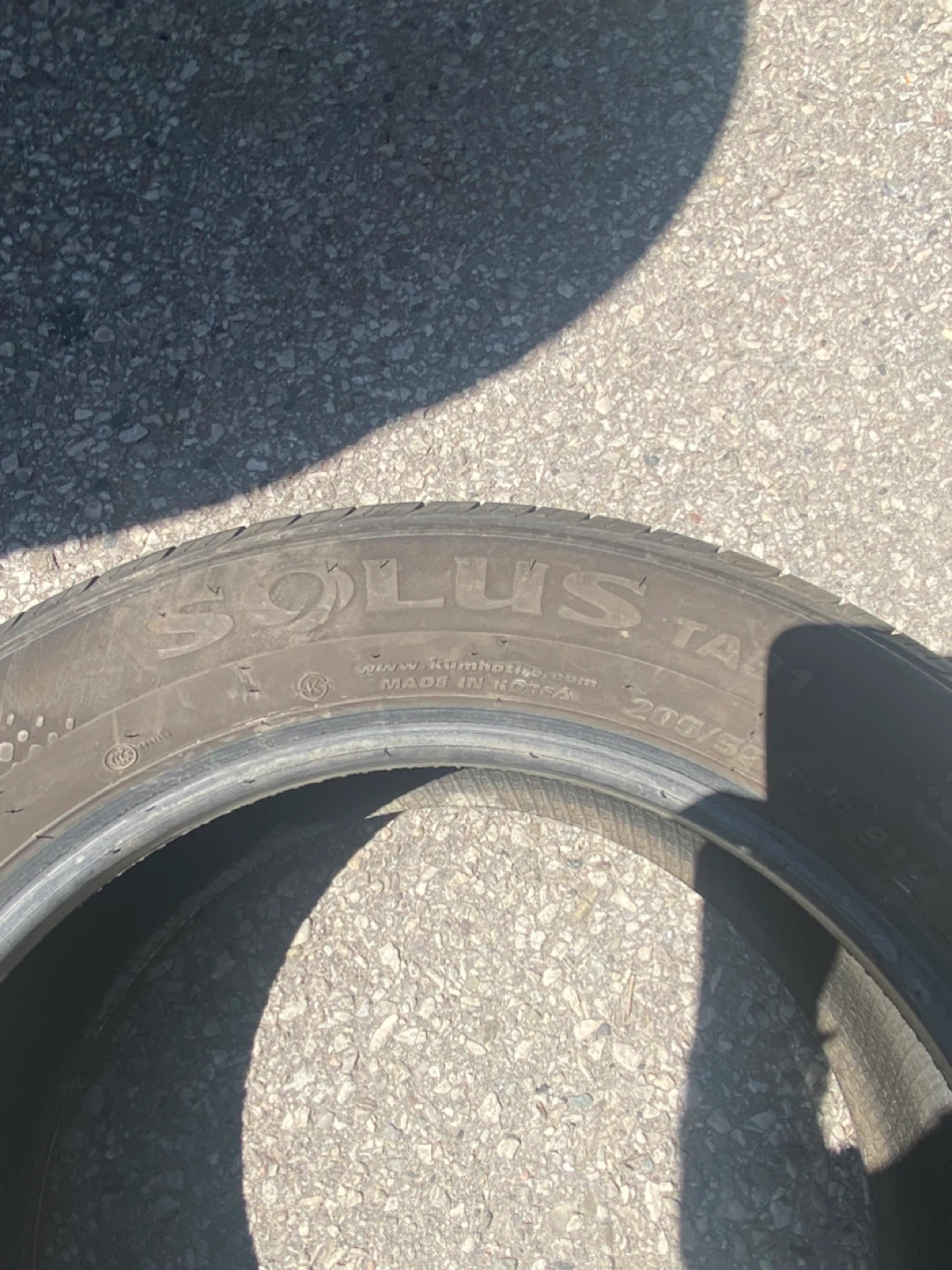 Kumho Solus TA31 Tire 205/55R16 91H - photo 3