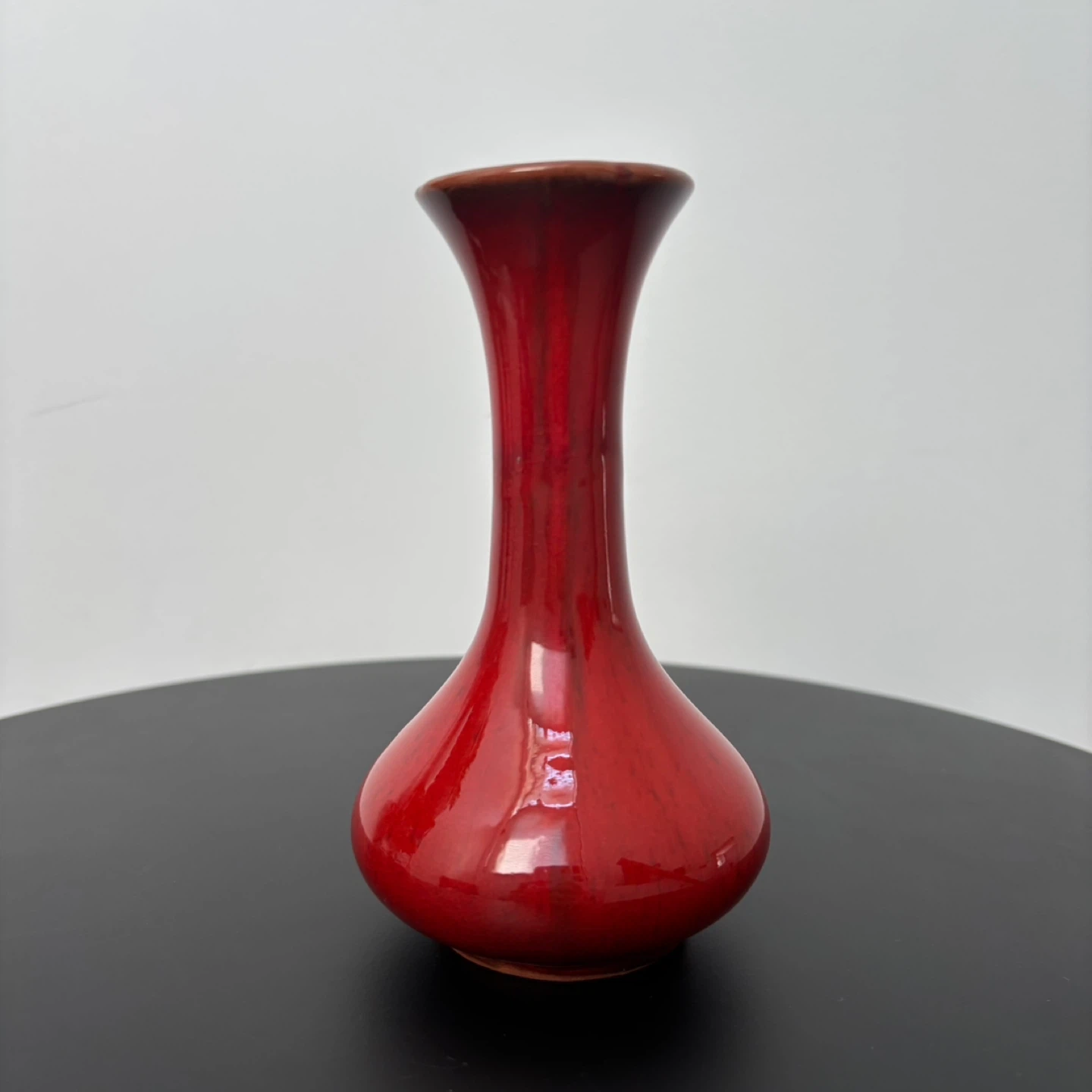 Blue Mountain Pottery Red Bud Vase - photo 3