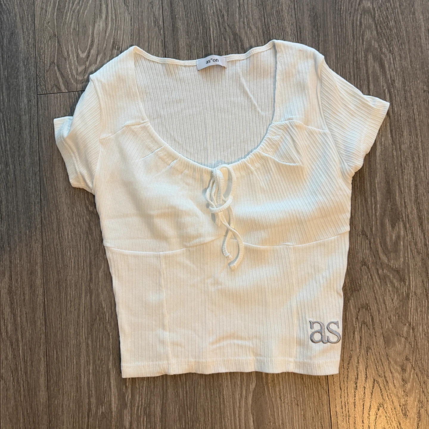 Korean Style- (Ason) White Ribbed Tie-Front Crop Top