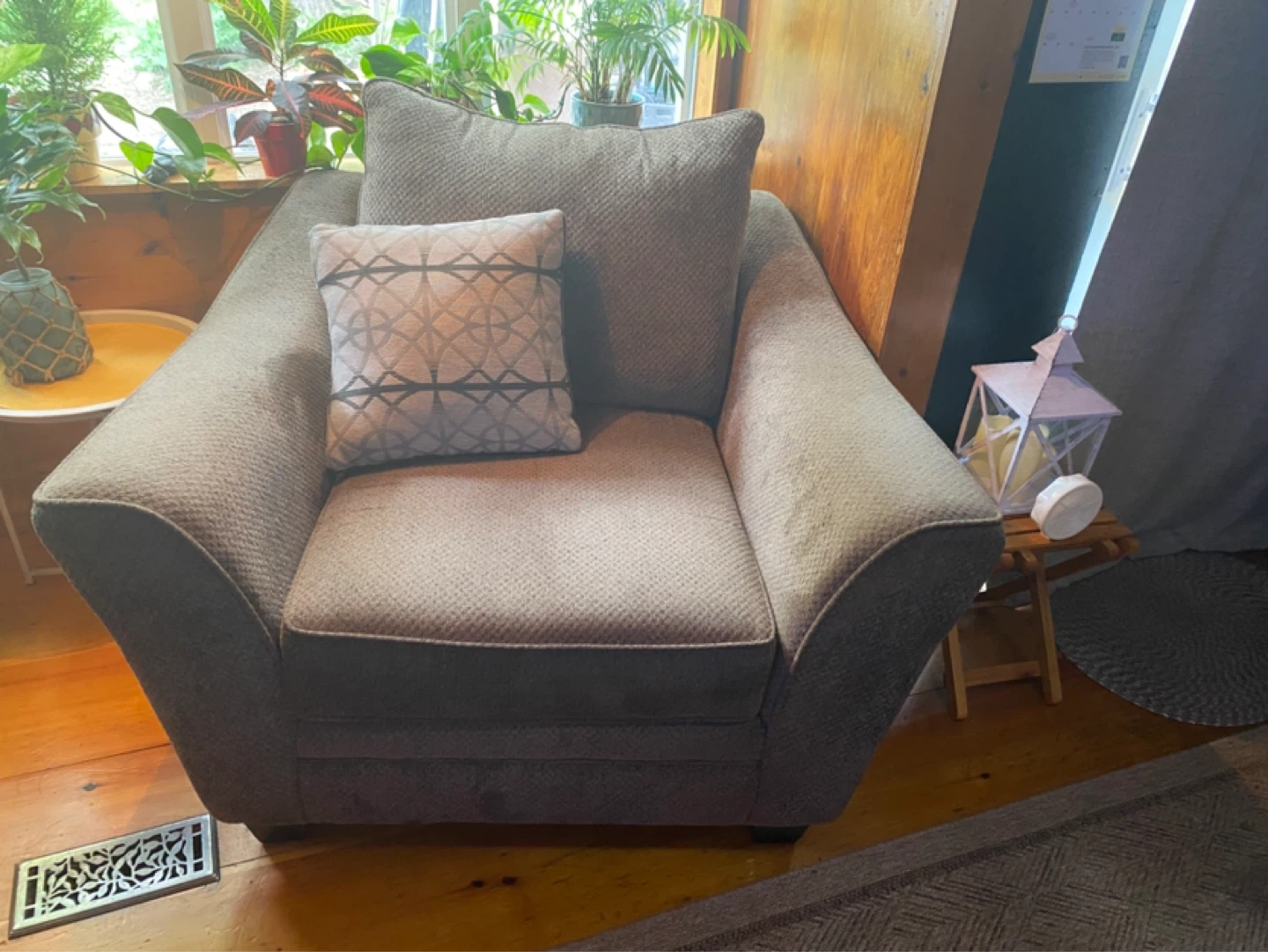Febe Sofa with Matching Chair - photo 2