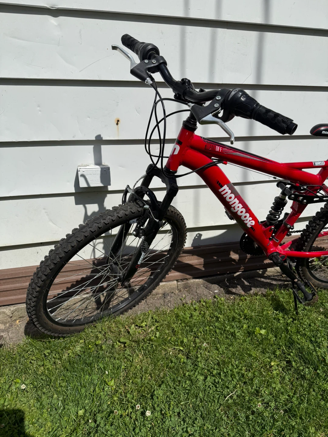 Red Mongoose Mountain Bike - photo 3