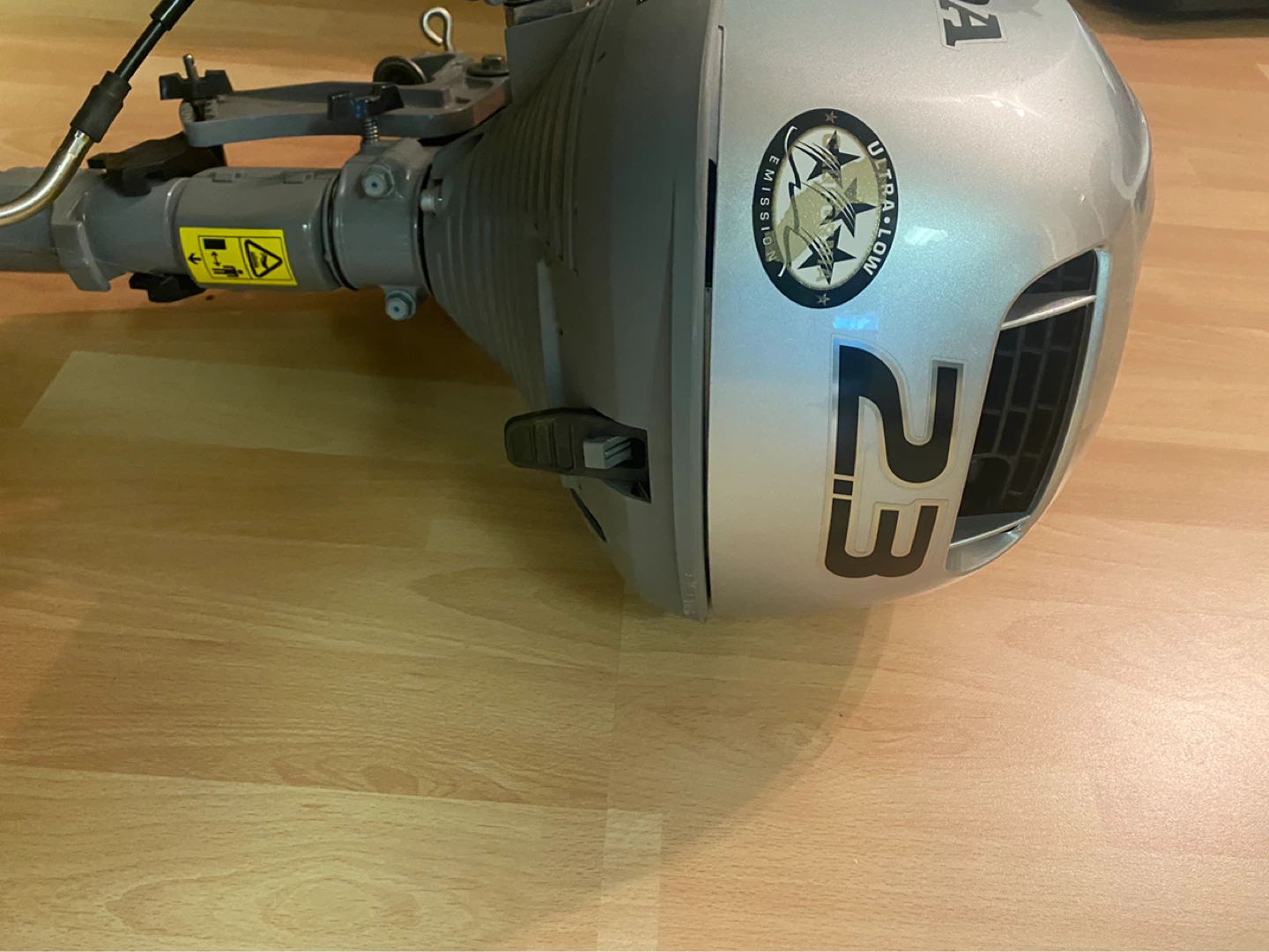 Honda 2.3 HP Outboard Motor - photo 2