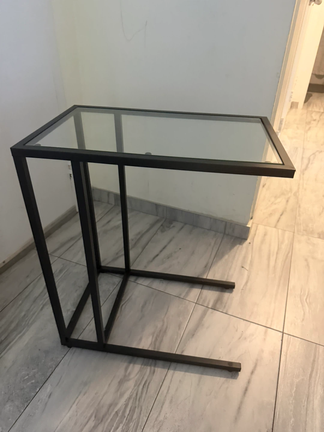 Black Metal and Glass C-Table - photo 3