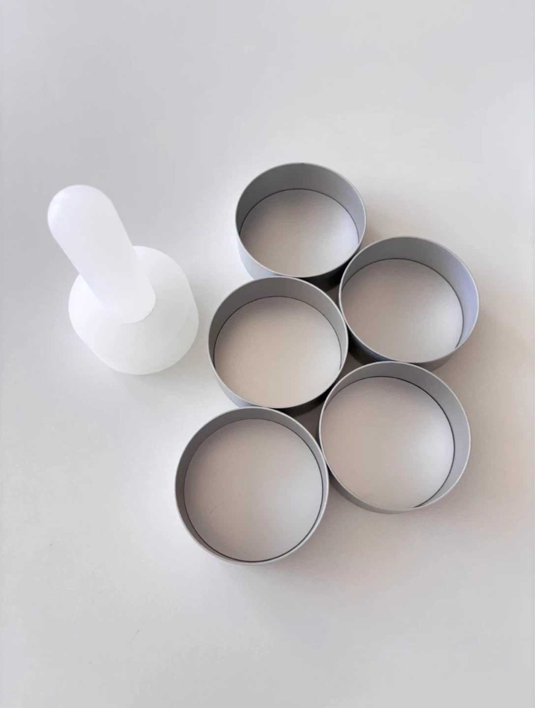 French Tart Mold Set (5 Rings + 1 Tamper Tool) - photo 2