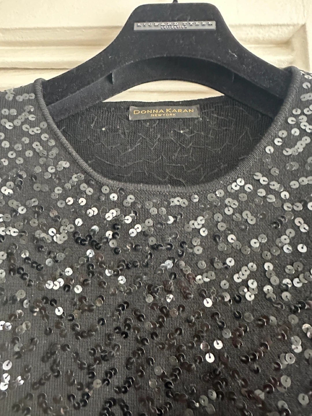 Donna Karan Black Sequin Sleeveless Top - photo 2