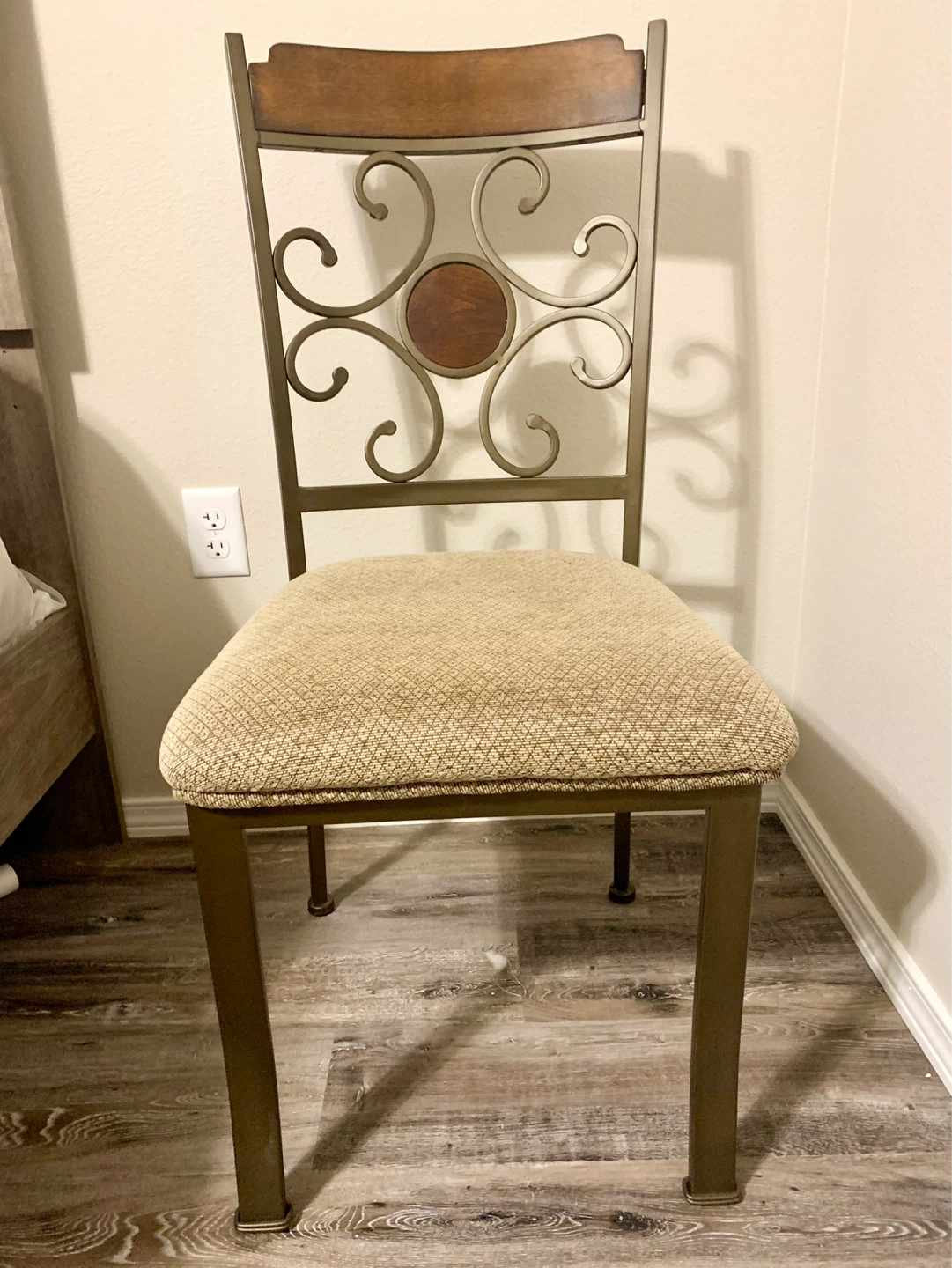 Decorative Metal Dining Chair with Padded Seat