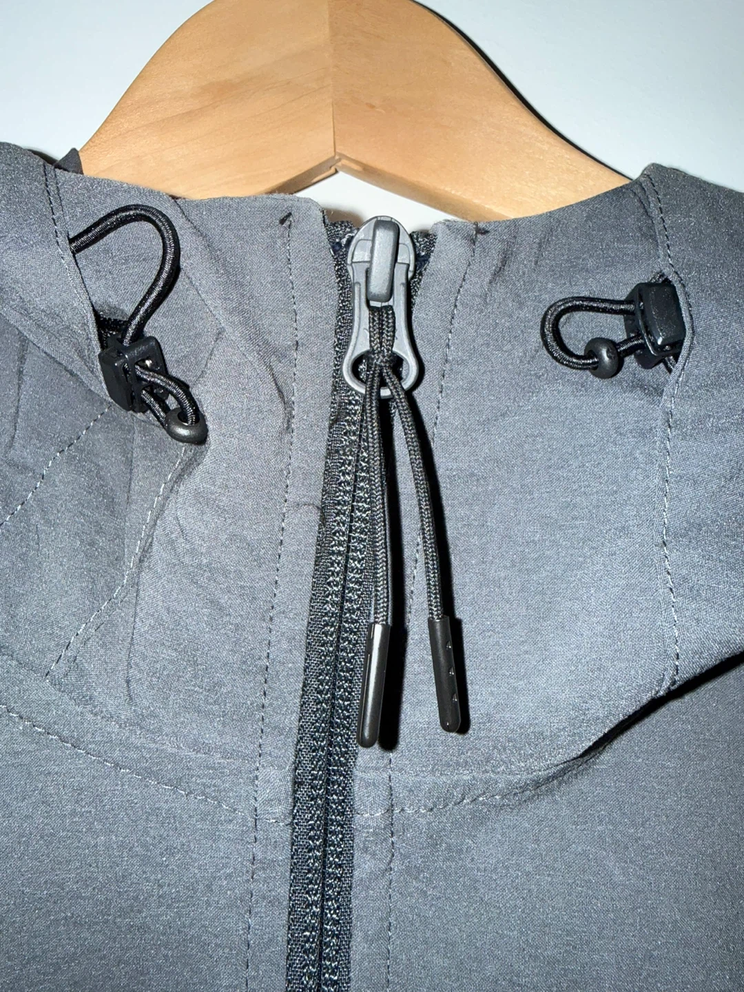 Men’s Nike Reflect Tech Woven Full-Zip Jacket - Size L - photo 4