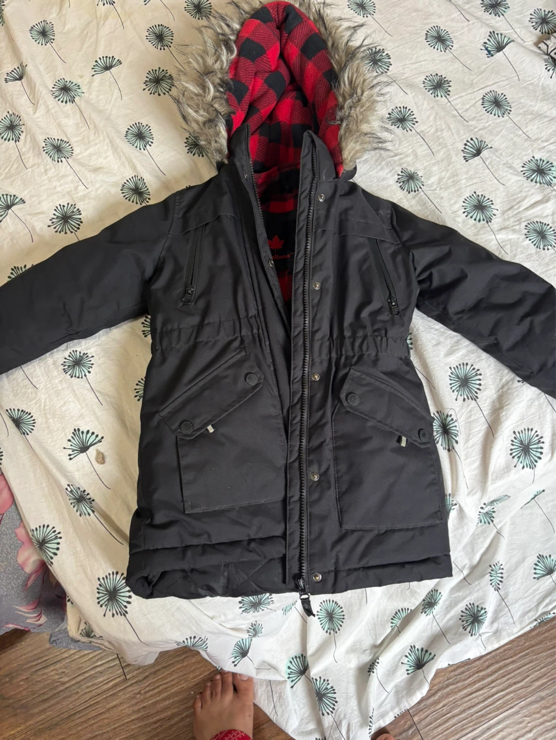 Free girls clothes size 3-5 years - photo 2