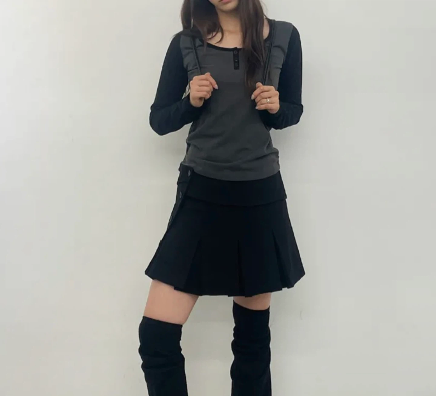 (Miseki Seoul) Henley Long Sleeve Top
