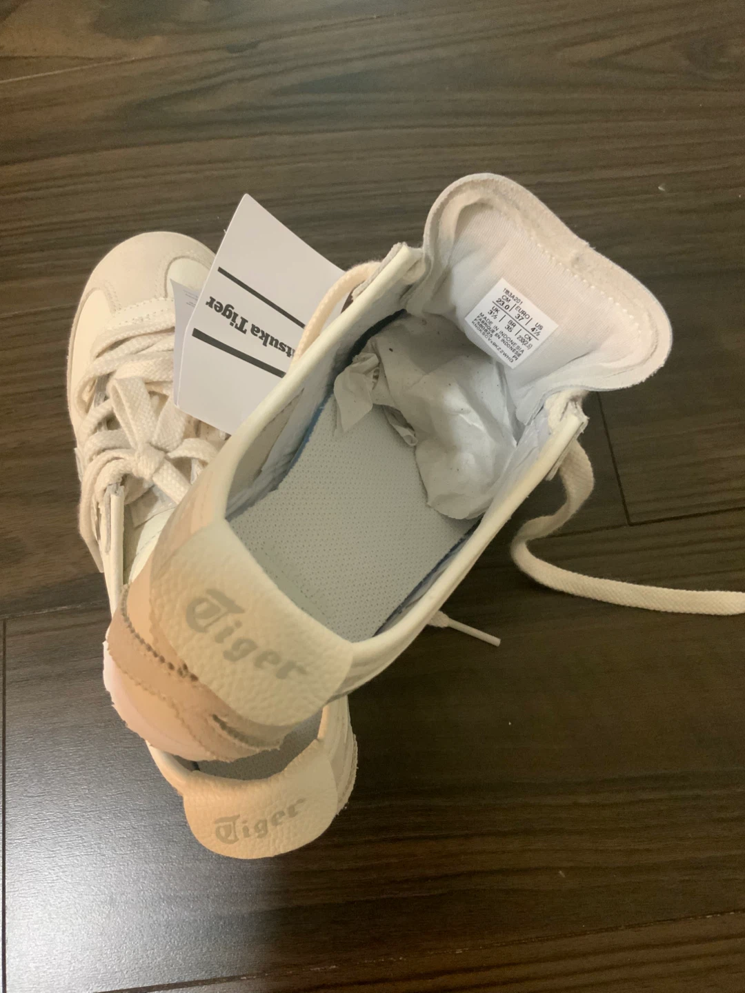 Onitsuka Tiger Cream Sneakers - photo 5