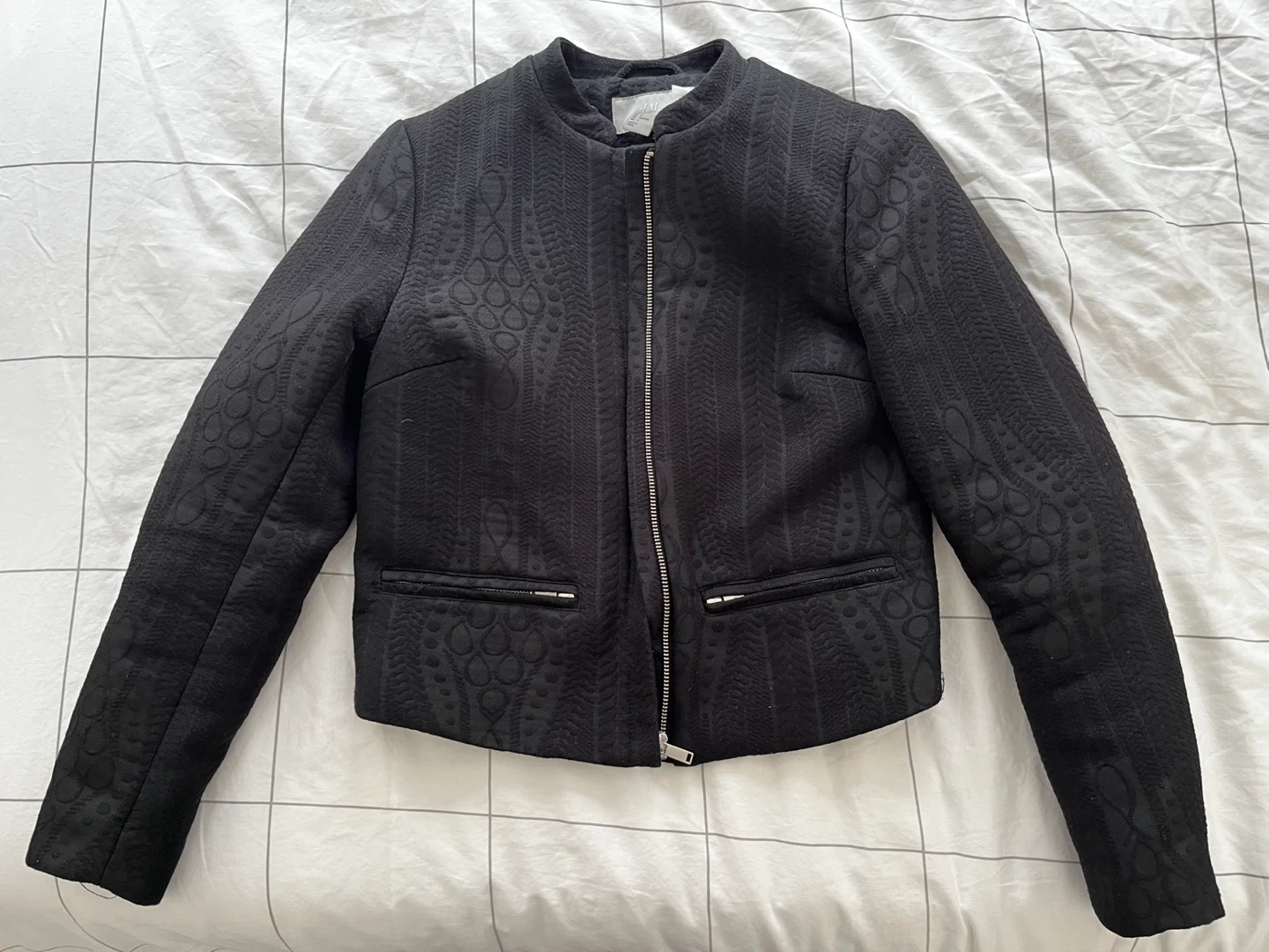 H&M Black Textured Cropped Jacket