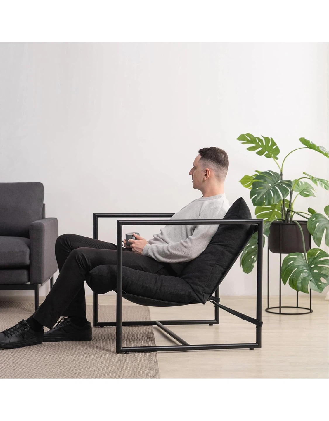 Modern Lounge Chair - photo 3