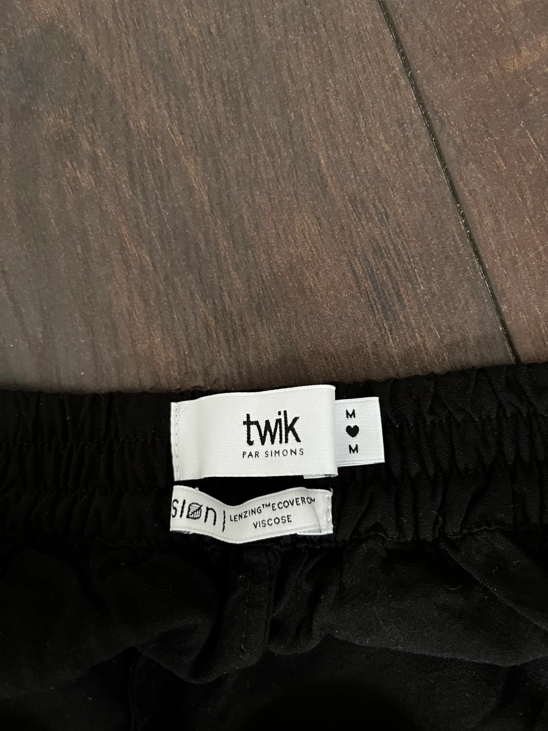 Simon’s/Twik black skirt (M) - photo 3