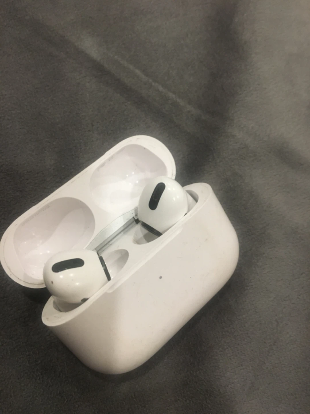 Écouteurs sans fil Apple AirPods Pro
