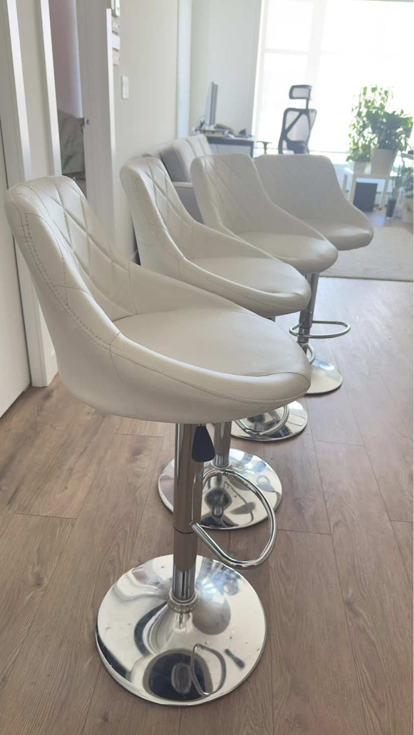 Set of 4 White Adjustable Bar Stools – Modern & Stylish