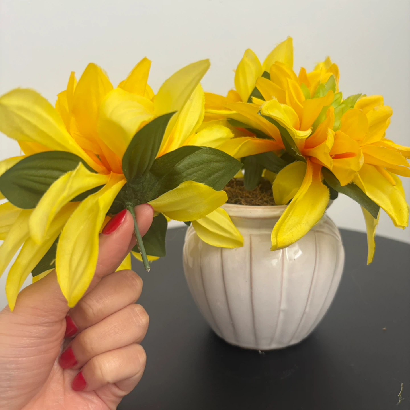 Faux Floral Arrangement - photo 4